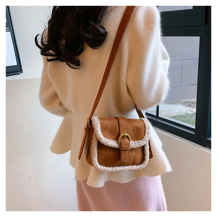 Dearvella Winter Crossbody Bag